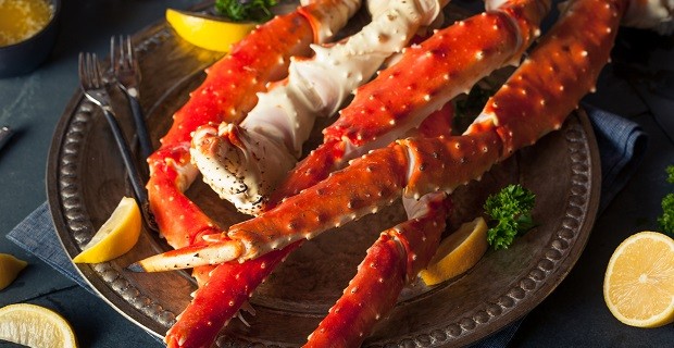 10 Best Alaskan King Crab Legs & King Salmon Websites to Buy Online
